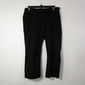Maternity capri pants, sz Medium